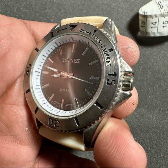 Terner Mens Gmt Style Quartz Watch Silver Tone Crem Rubber Strap Working - Picture 5 of 9